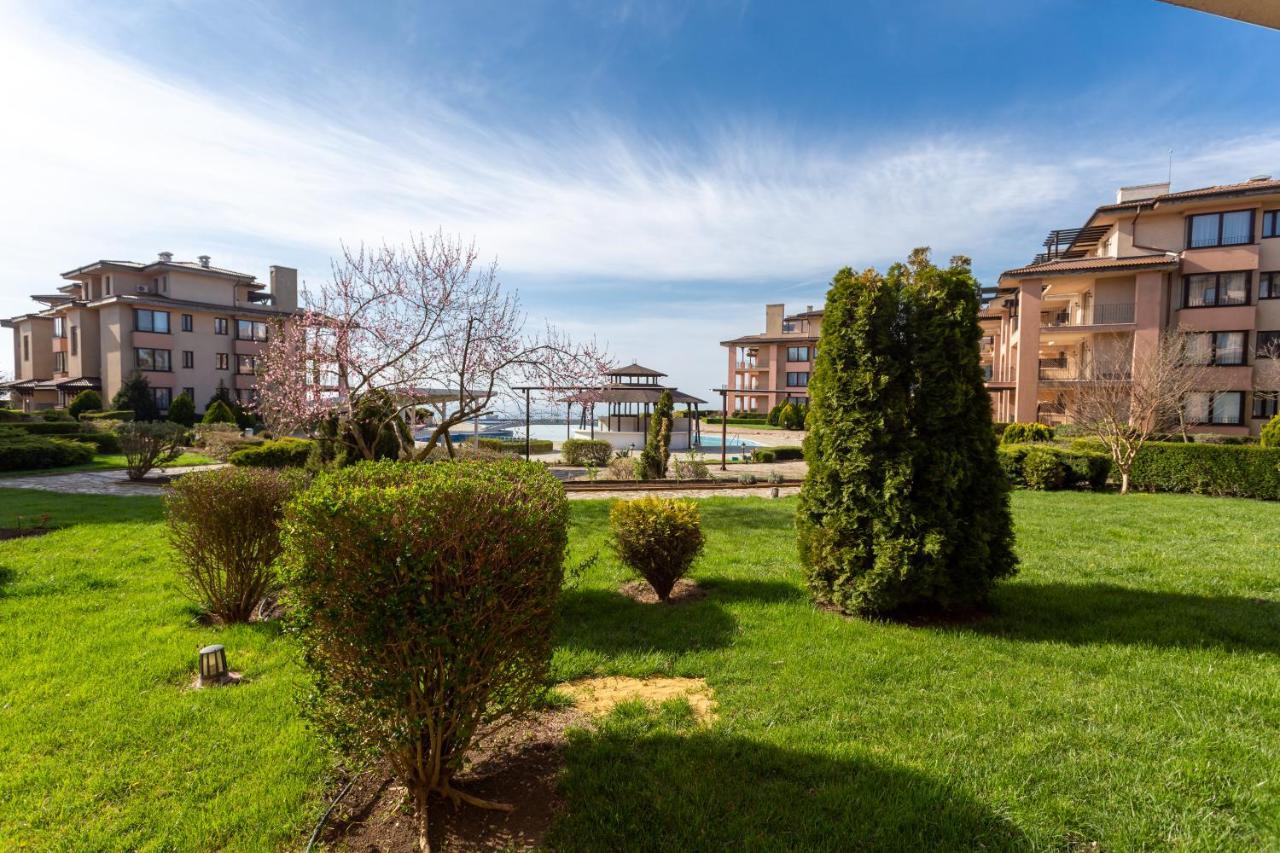 Luxury Family Apartment Kaliakria Topola Exterior foto